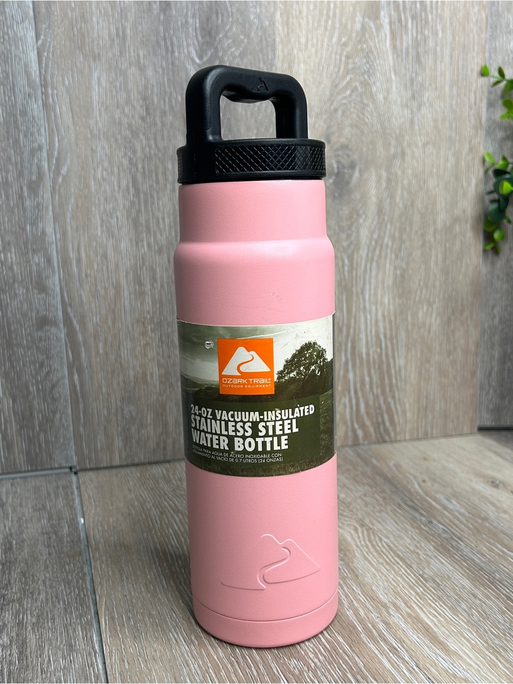 NWT Ozark Trail Pink 24 oz Vacuum Insulated Stainless Steel Water Bottle